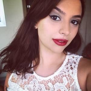 Meet your Posher, Ana laura